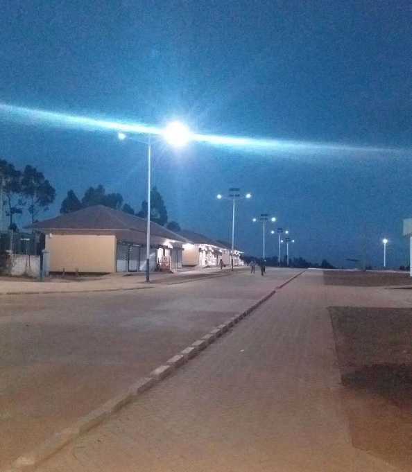 阳谷县非洲科特迪瓦太阳能路灯工程